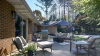 Maison de Blue et Blanc, Exquisite Home Close to Town, Campus, & Beaver Stadium - 부티크