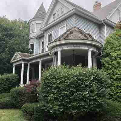 1895 Grand Victorian Lady 4 Bedrooms 3 Baths Lush Gardens Pet Friendly Gorgeous! Hotel Exterior