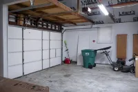 Cozy Corner House 9 min walk from Indianapolis Motor Speedway!