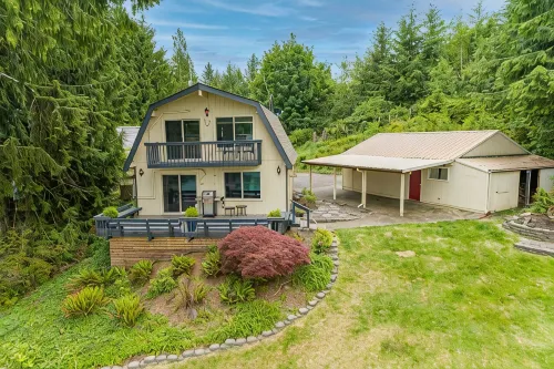 Waterfront home with  Private Dock, Lake Toys, EV Charger at Lost Lake