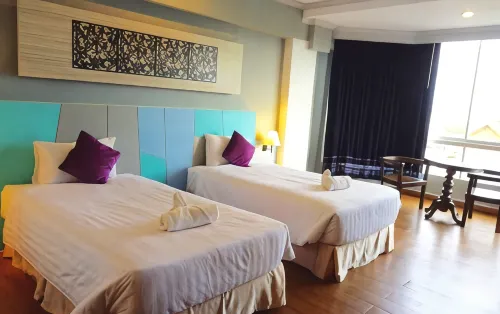 Thepnakorn Hotel
