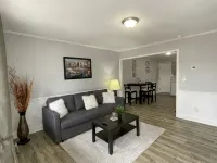 Apt. near Downtown Greenville (2BR/1BA, 3 beds) Hotels in Dunean