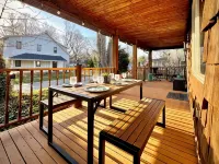 Spacious Spring Lake Retreat • Beach Access • Sleeps 8 • Family & Pet Friendly - Beach