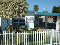 Solar Powered Fully Air Conditioned Beautiful Studio Vacation Rental - 2-Sterne