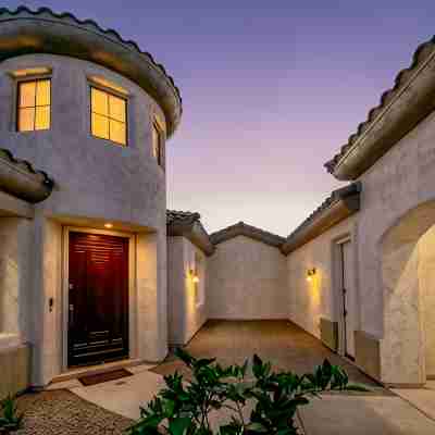 The Good Life in Goodyear.Pool.spa.Golf.Pool table minutes to ballfields/Stadium Hotel Exterior