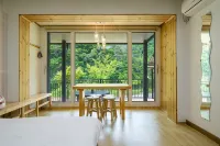 Moolangae Pension - Parkering