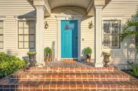 6Br! Sleeps 15+ Htd Pool, Putting Green, Theater, Game Rm, 5 mi to Beaches, Ami - Private Pools