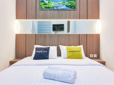 Urbanview SANT Hotel Syariah near Stasiun Tegal