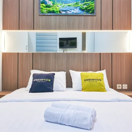 Urbanview SANT Hotel Syariah near Stasiun Tegal