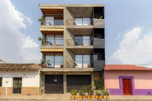 Hotel Momotus Tuxtla, en El Centro - Acceso autónomo