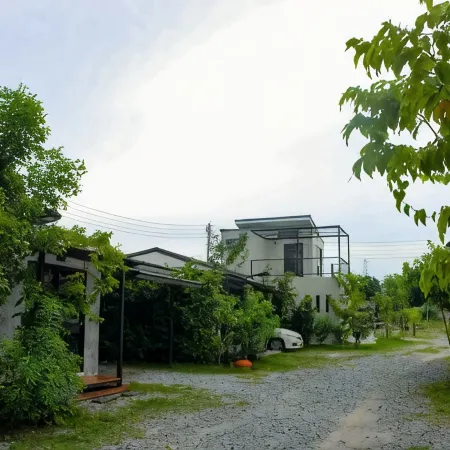 Patoey House