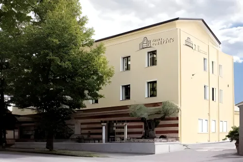 Maritan Hotel & Spa