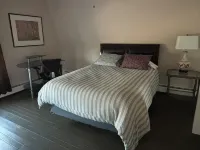 Urban Farmhouse near O’Hare Airport