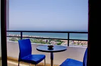 Anezi Tower Hotel - Mountain view