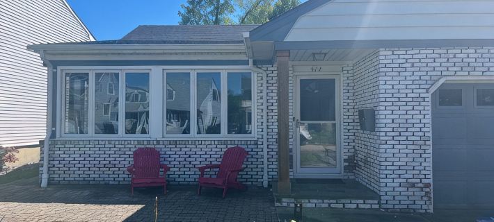 2-bedroom house in charming Point Pleasant Beach with WiFi, AC and beach passes Hotels in Point Pleasant Beach