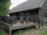 Luxury Waterfront Home in Suttons Bay - Wi-Fi