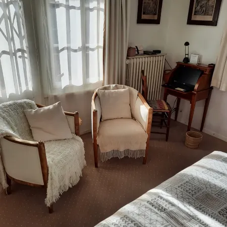 Bright, family-friendly apartment just outside Villars!