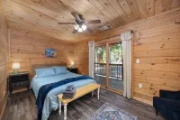 Serene 4 bedroom Cabin in Southern Sierras Near Kernville/Lake Isabella - Feriehus