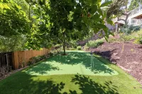 Enchanting 4-bedroom house with panoramic view in Pasadena.