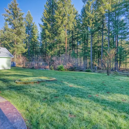 White Salmon River House
