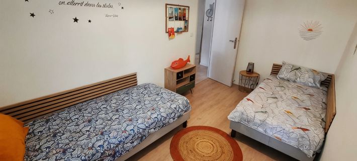 Apartment for 4 people Patio terrace 400 m from the beach Quartier du Parc Hotels in Royan
