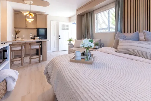 Charming studio in delightful Escondido with AC