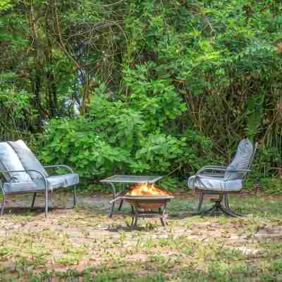 Beautiful Florida Cottage! St Andrews Gem, 1.5 Blocks to Beach! Pets Considered Hotel Exterior