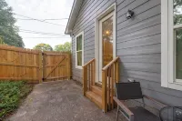 Backyard Bliss/Firepit Nights & Chill:8P/3B - Wi-Fi