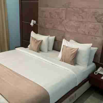 Mont Kalm Hotel and Suite Rooms
