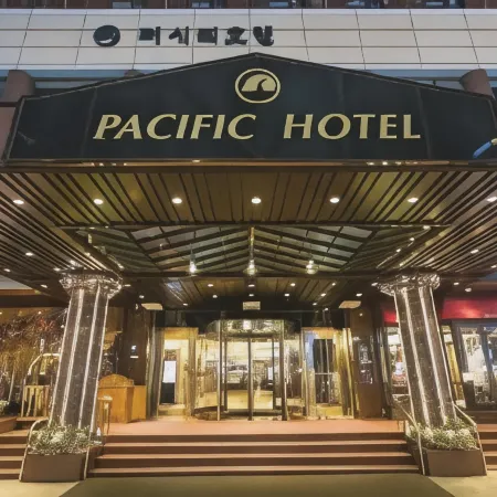 Pacific Hotel Отели рядом с достопримечательностью «Галерея «Кымсан»»