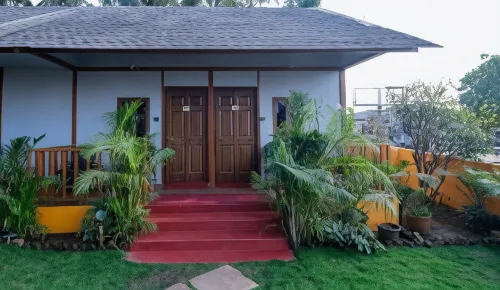 Regina's Place - 3-Star