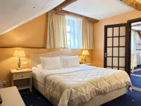 Old Estate Hotel & Spa Hotels in Pskov