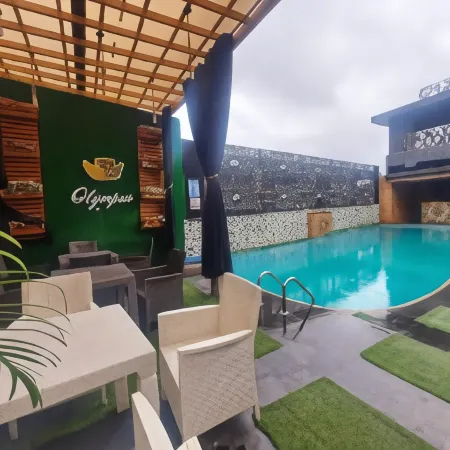 Olympus Hotel & Suites