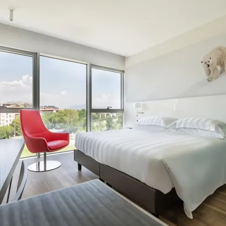 Life Hotel