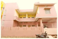 Goroomgo Somnath Rest House Puri