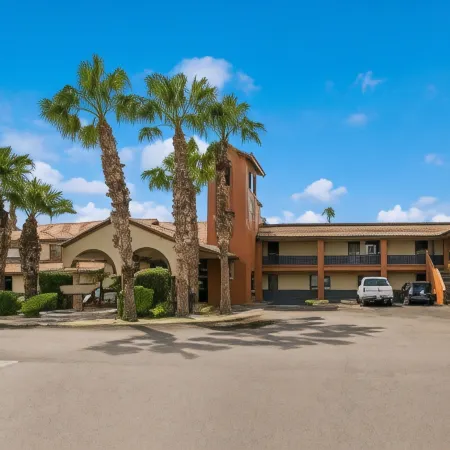 Quality Inn & Suites Goodyear - Phoenix West