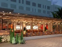 ME Cabo by Meliá – Adults Only Hotels near Barómetro