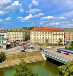 A-Austerlitz Hotel - Airport Shuttle