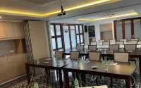 Bening Boutique Hotel - Syariah Hotel - Parkplatz