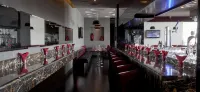 Golden Tulip Muscat - bar