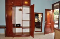 PG's Home Arusha - Varme kilder