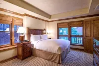 Aspen Mountain Residences, 2 Bedroom Luxury Residence Club Condo - bar
