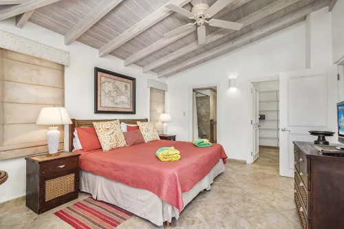 The Terraces. Lovely Apartment in St Lawrence Gap, Just Steps from Dover Beach - 4-Star