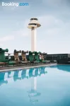 Clarion Hotel Arlanda Airport Terminal - Pools