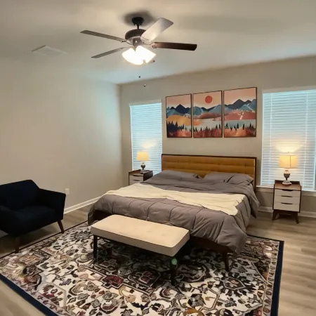 Morden NEW Home in Heart of Lafayette