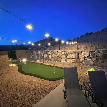 Beautiful 5 Bd/6 Bath - Zion's Edge, Kolob Canyon, Private Pool, Hot Tub, Views!