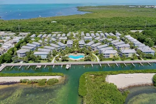 Beautiful Island Home in Anglers Reef! Ocean front community. Pool & boat slip. - 3 Sao