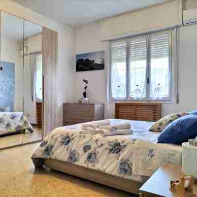 New House La Spezia Rooms