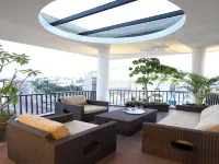 Tendean Residence - Pensionat