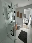 Abodu Modern Cottage 2bd with hot tub - walkable to Greenlake - Country Houses